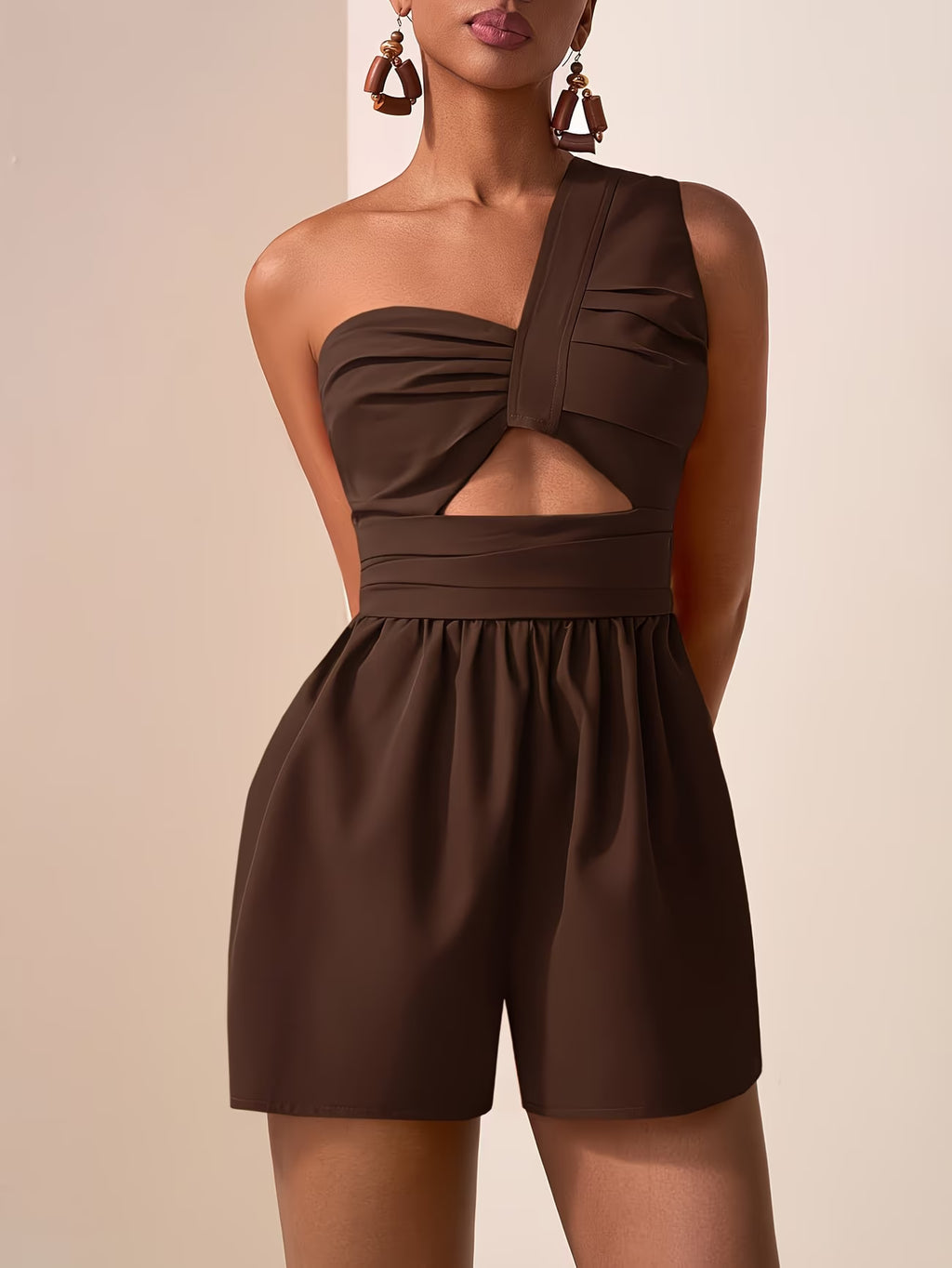 TUTA INTERA CUT-OUT