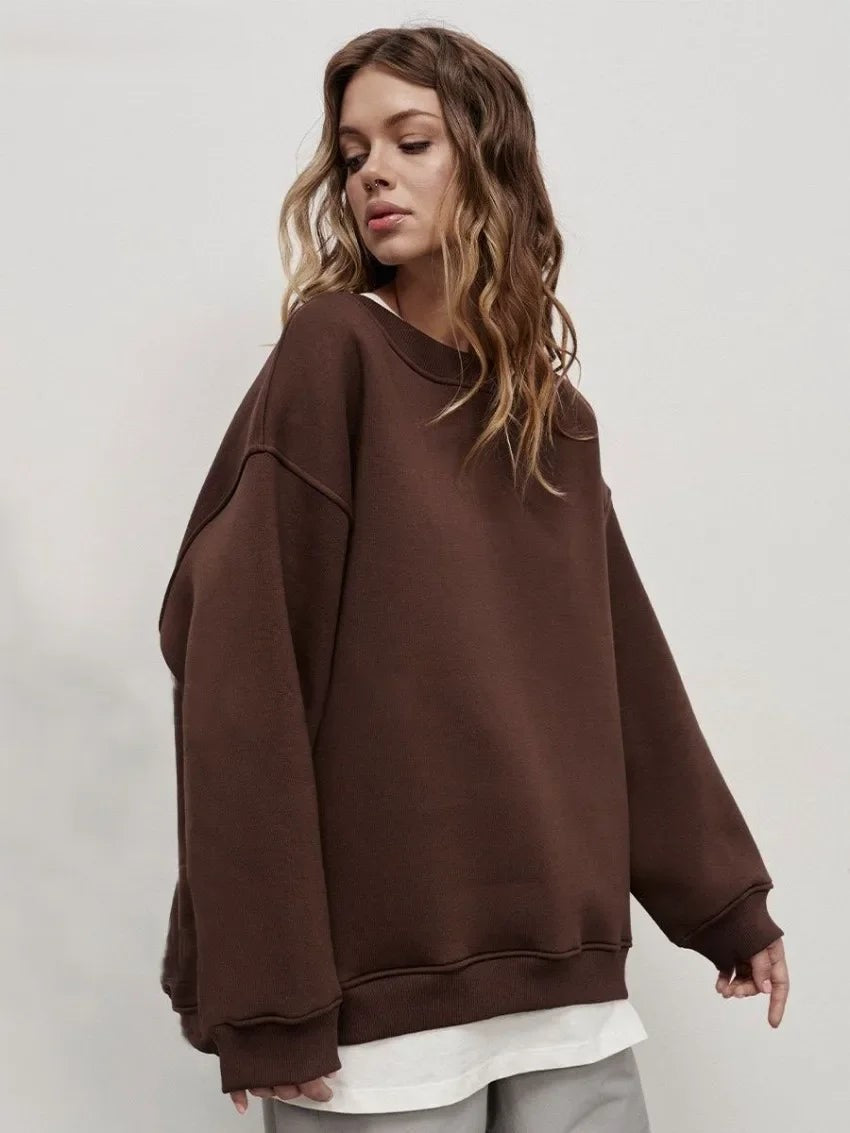 OVERSIZED SWEATSHIRT