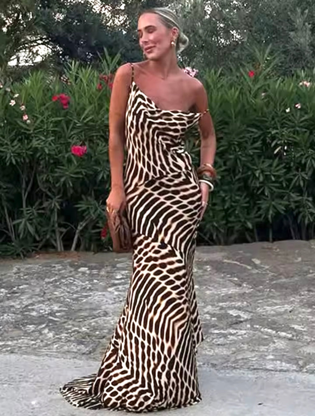 VESTITO LUNGO SATINATO A FANTASIA