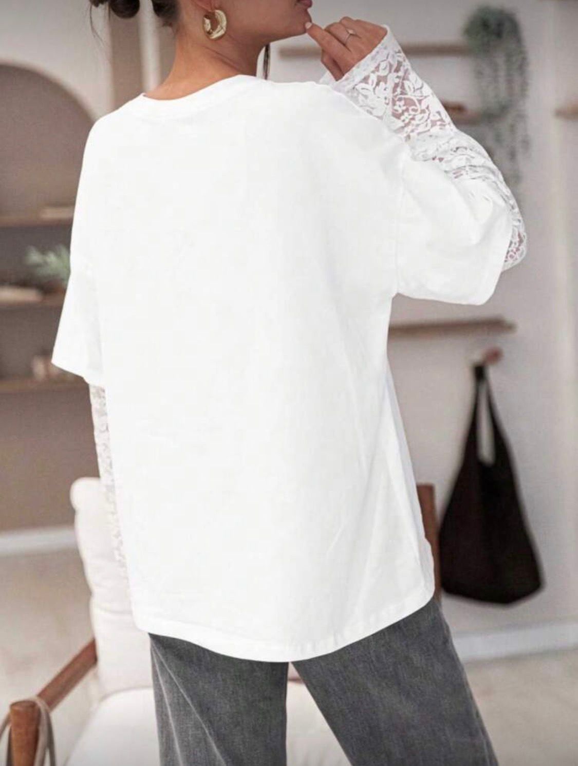 T-SHIRT CON MANICHE IN PIZZO