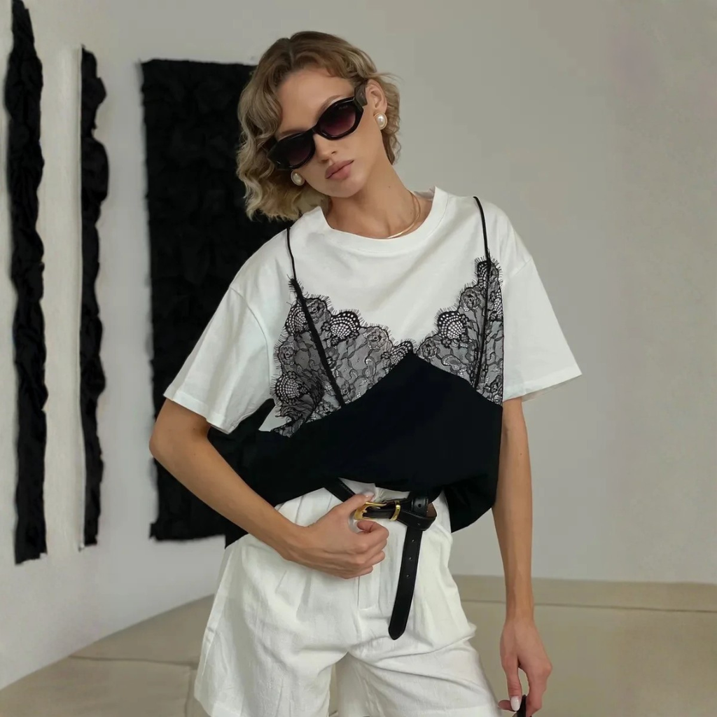 T-SHIRT CON CANOTTA LINGERIE