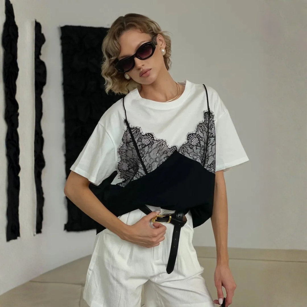 T-SHIRT CON CANOTTA LINGERIE
