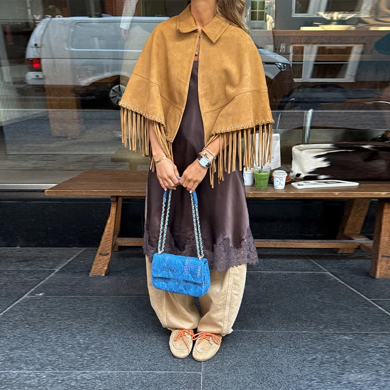 MANTELLA SCAMOSCIATA CON FRANGE