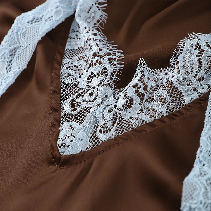 TOP HALTER CON PIZZO