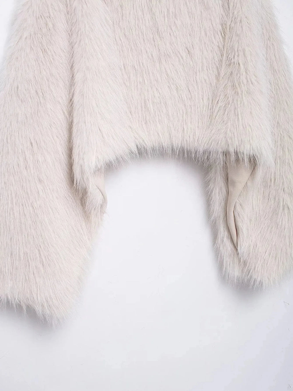 MANTELLA IN ECOPELLICCIA