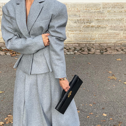 BLAZER AND SKIRT COORDINATED SET