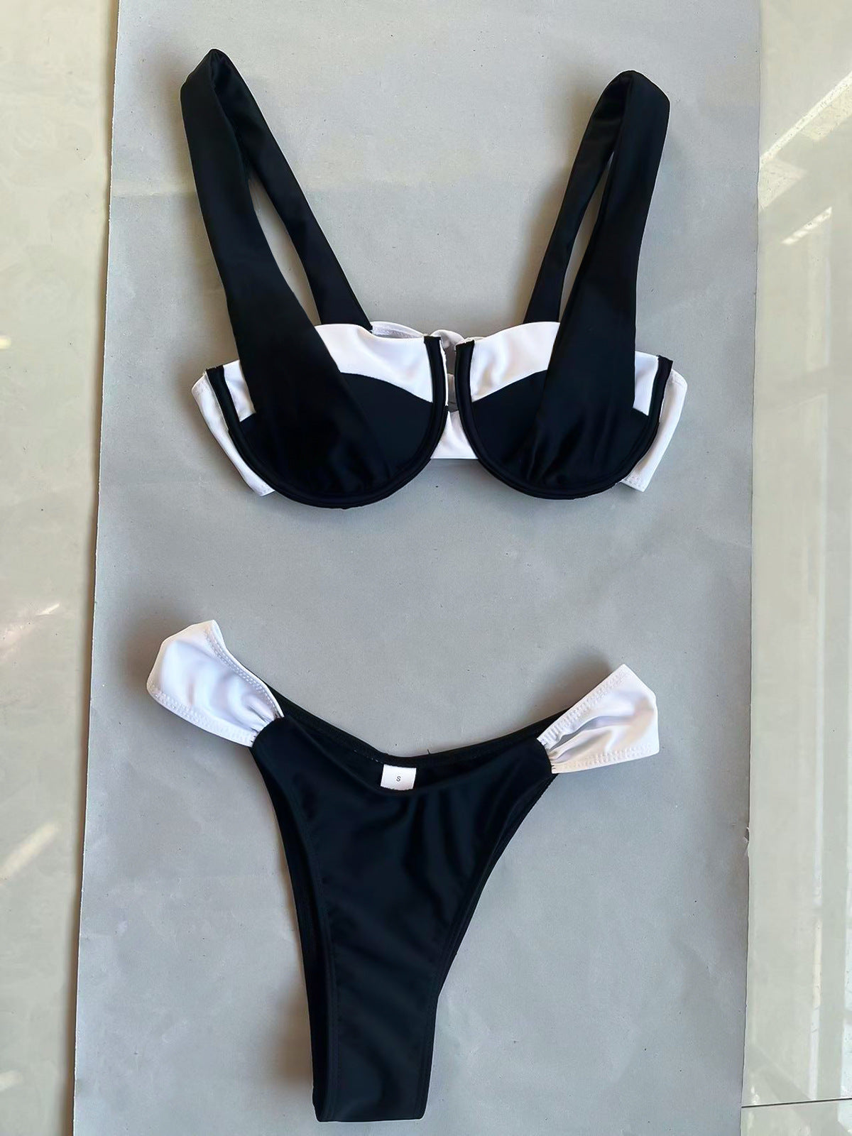 BIKINI BLACK&WHITE