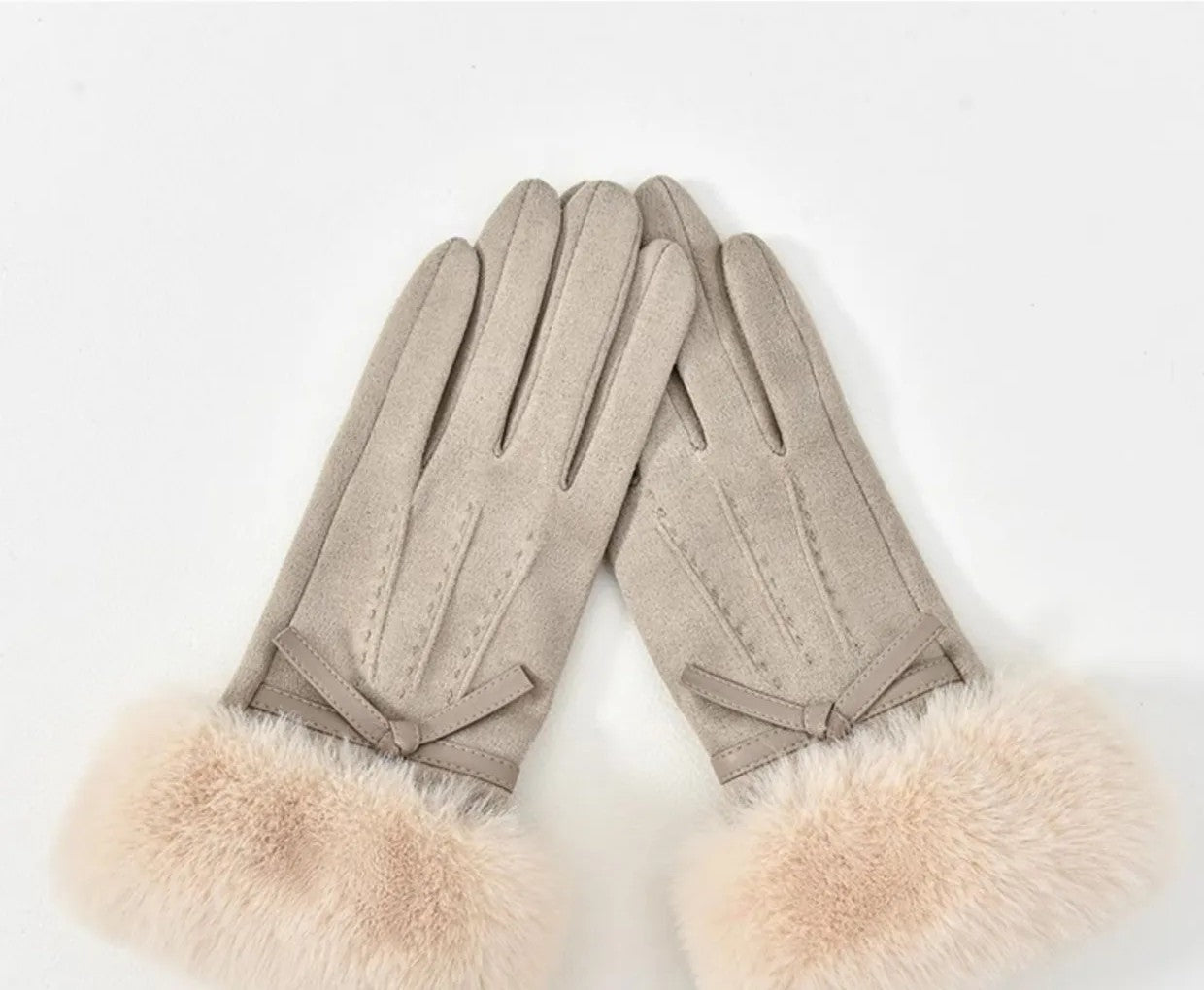 GUANTI SCAMOSCIATI CON PELLICCIA