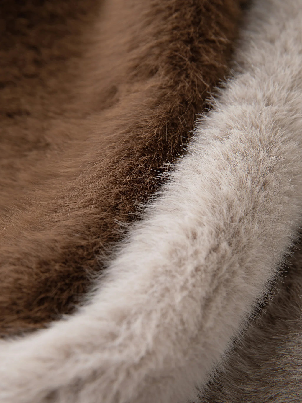 CAPPOTTO IN ECOPELLICCIA