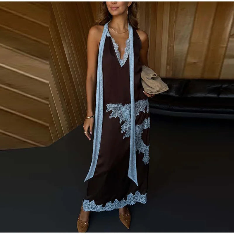 TOP HALTER CON PIZZO