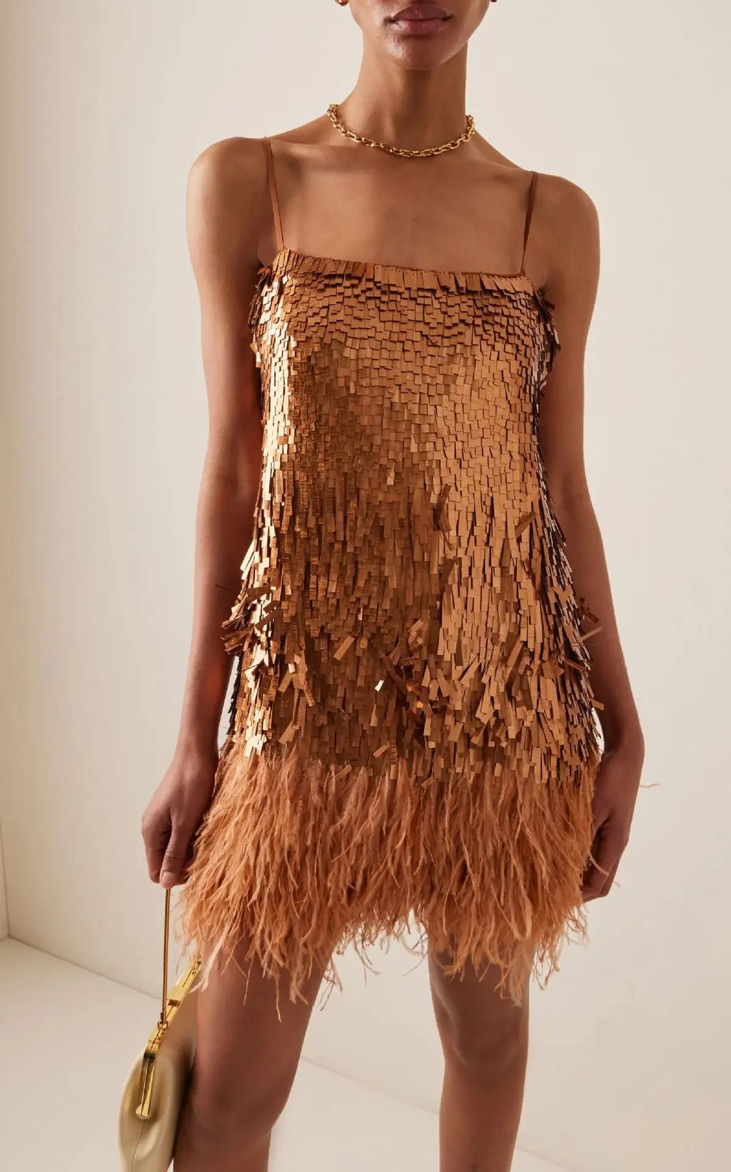 VESTITO PAILLETTES E PIUME