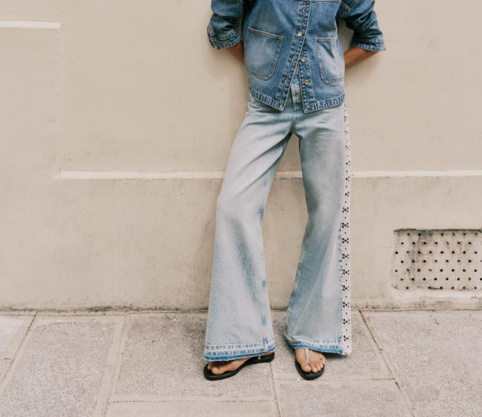 JEANS A VITA ALTA MOTIVO UNCINETTO