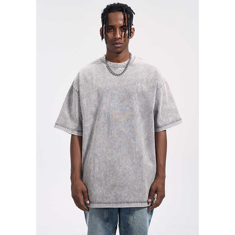 T-SHIRT OVERSIZE EFFETTO SLAVATO