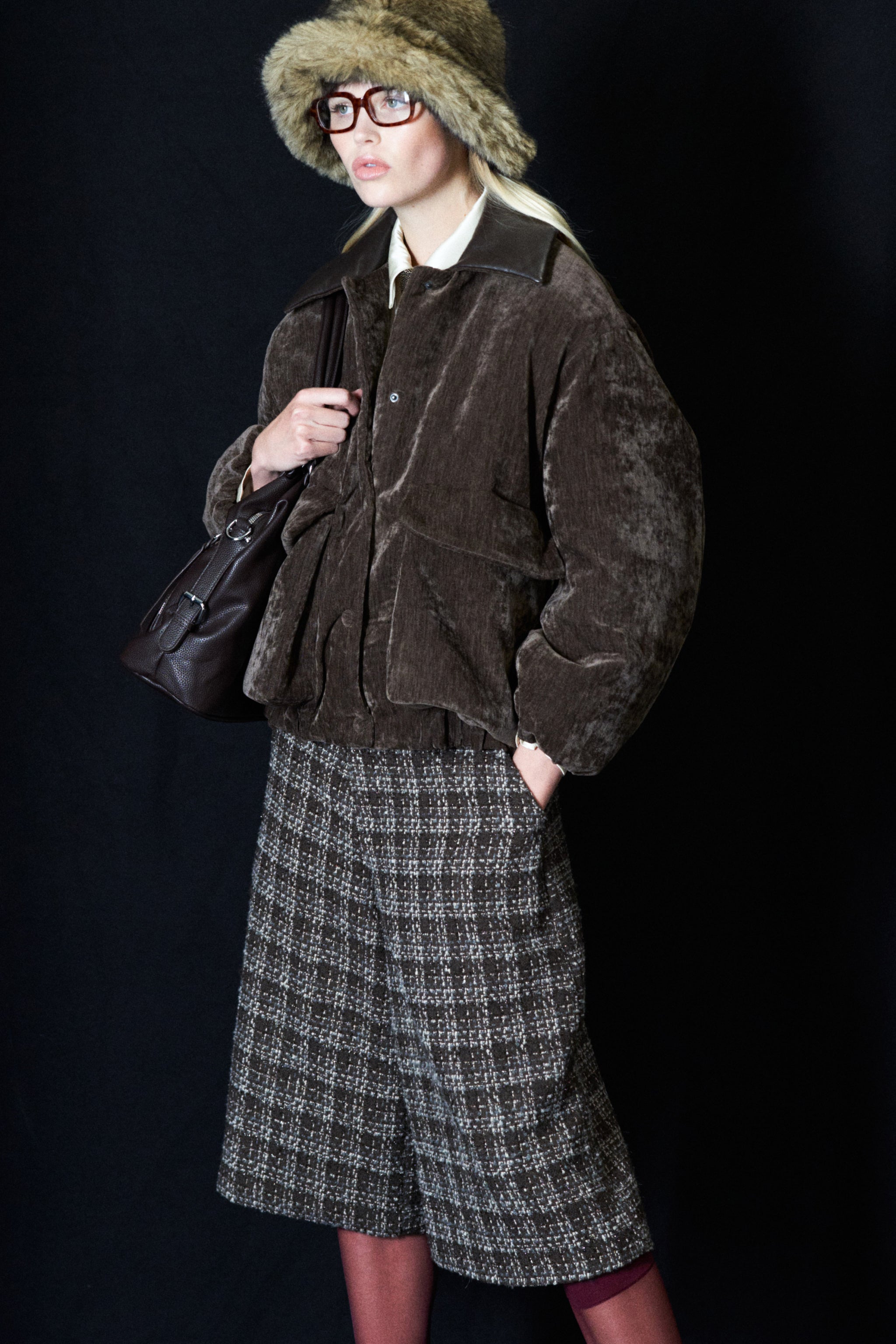 BERMUDA TWEED by LUMINA