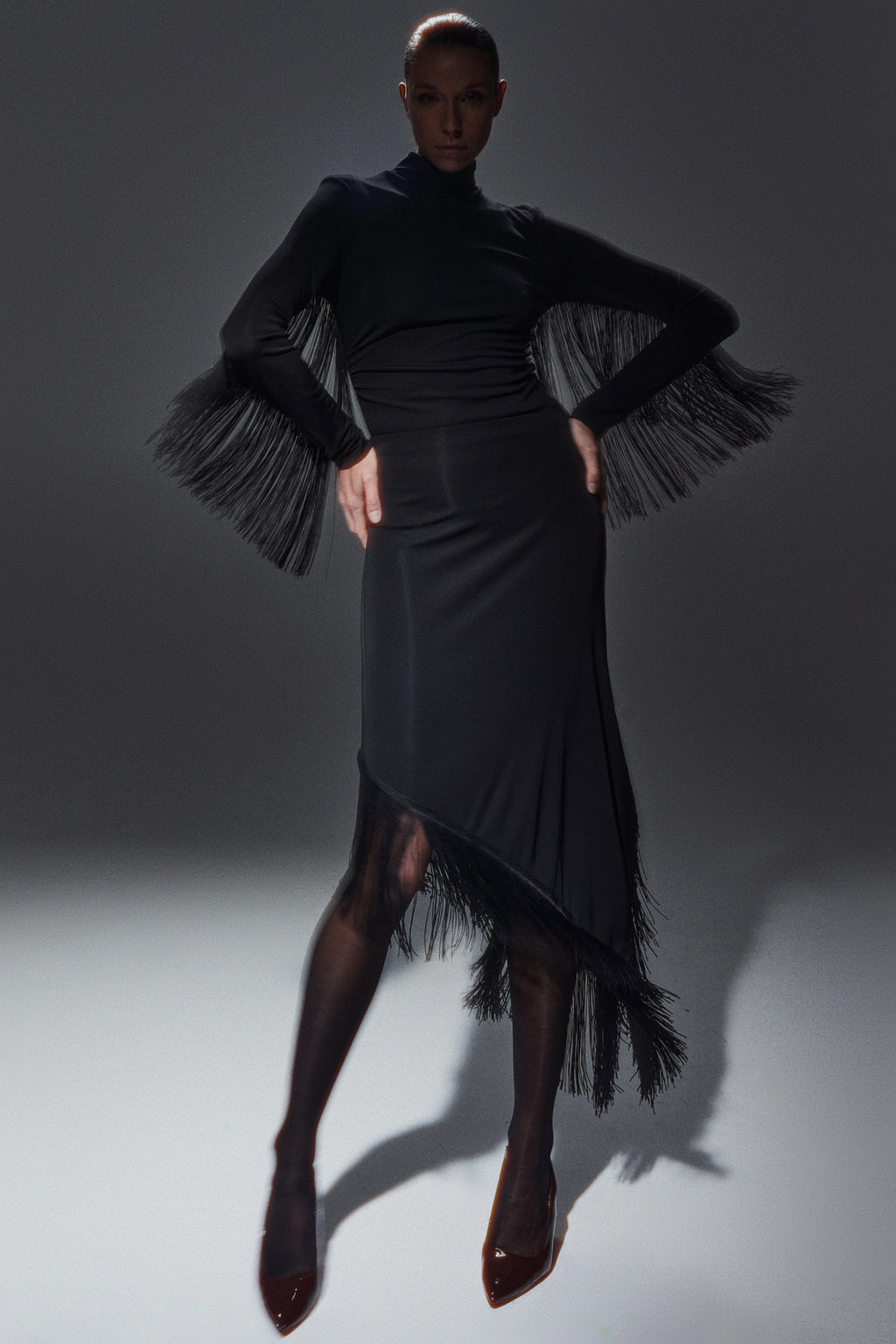 BODY CON FRANGE BY LUMINA