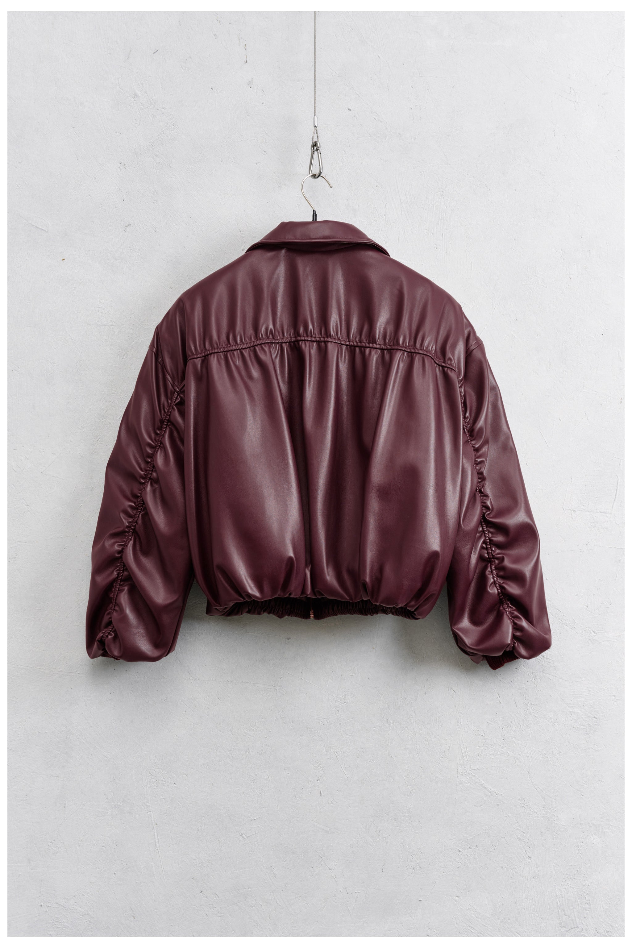 BOMBER IN ECOPELLE BY LUMINA