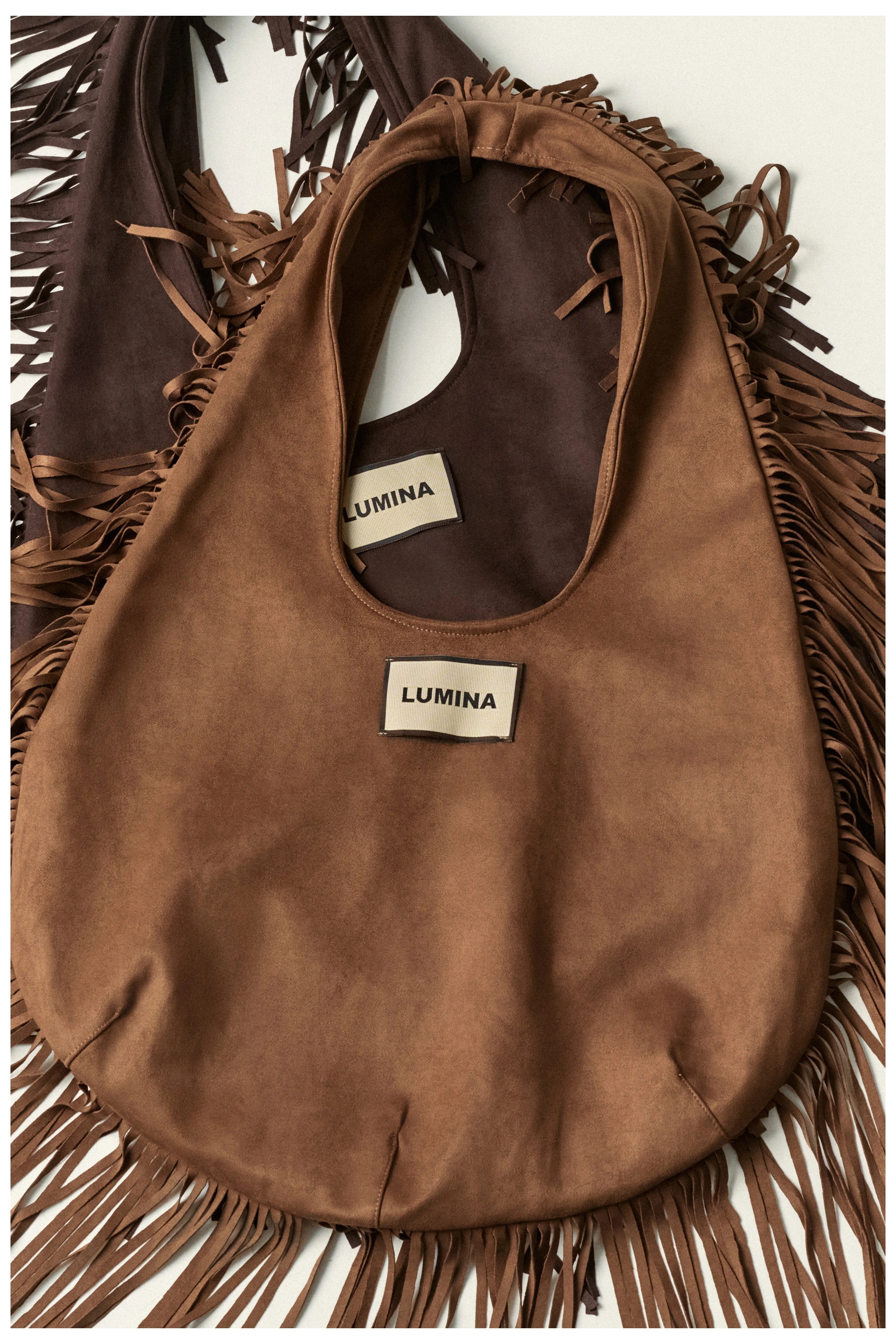 BORSA SCAMOSCIATA CON FRANGE BY LUMINA