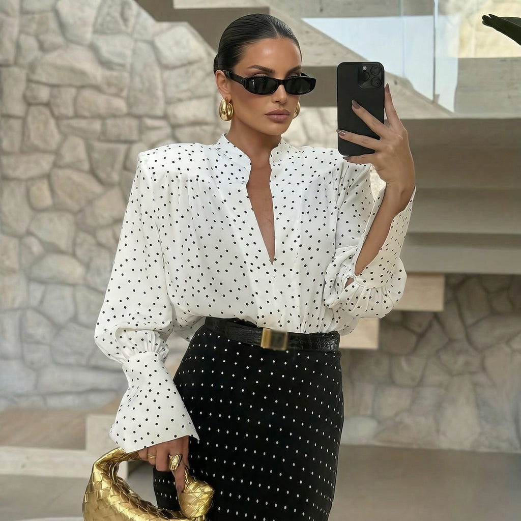 CAMICIA A POIS CON SPALLINE