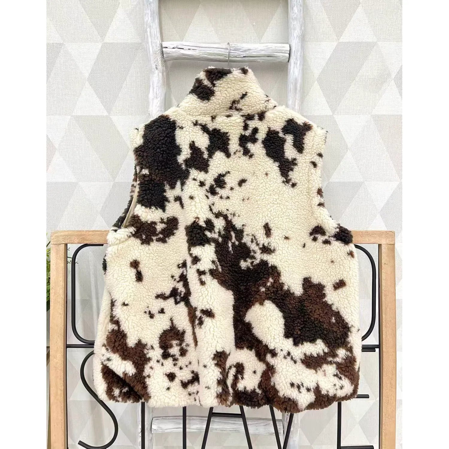 GILET IN SHERPA STAMPA COW