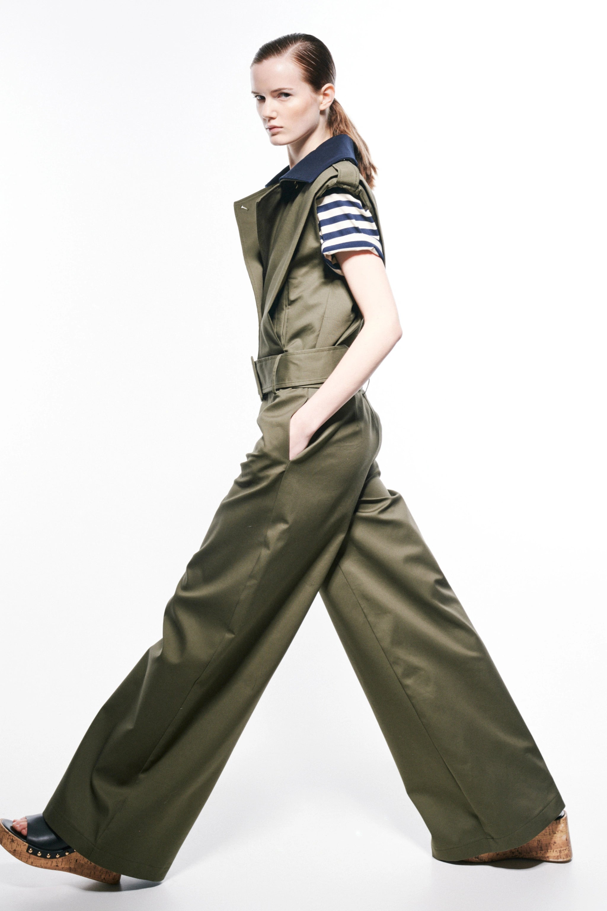 TUTA INTERA SMANICATA by Lumina