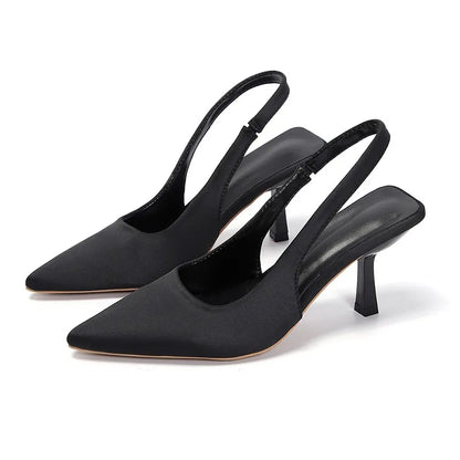 SCARPE SLINGBACK CON TACCO